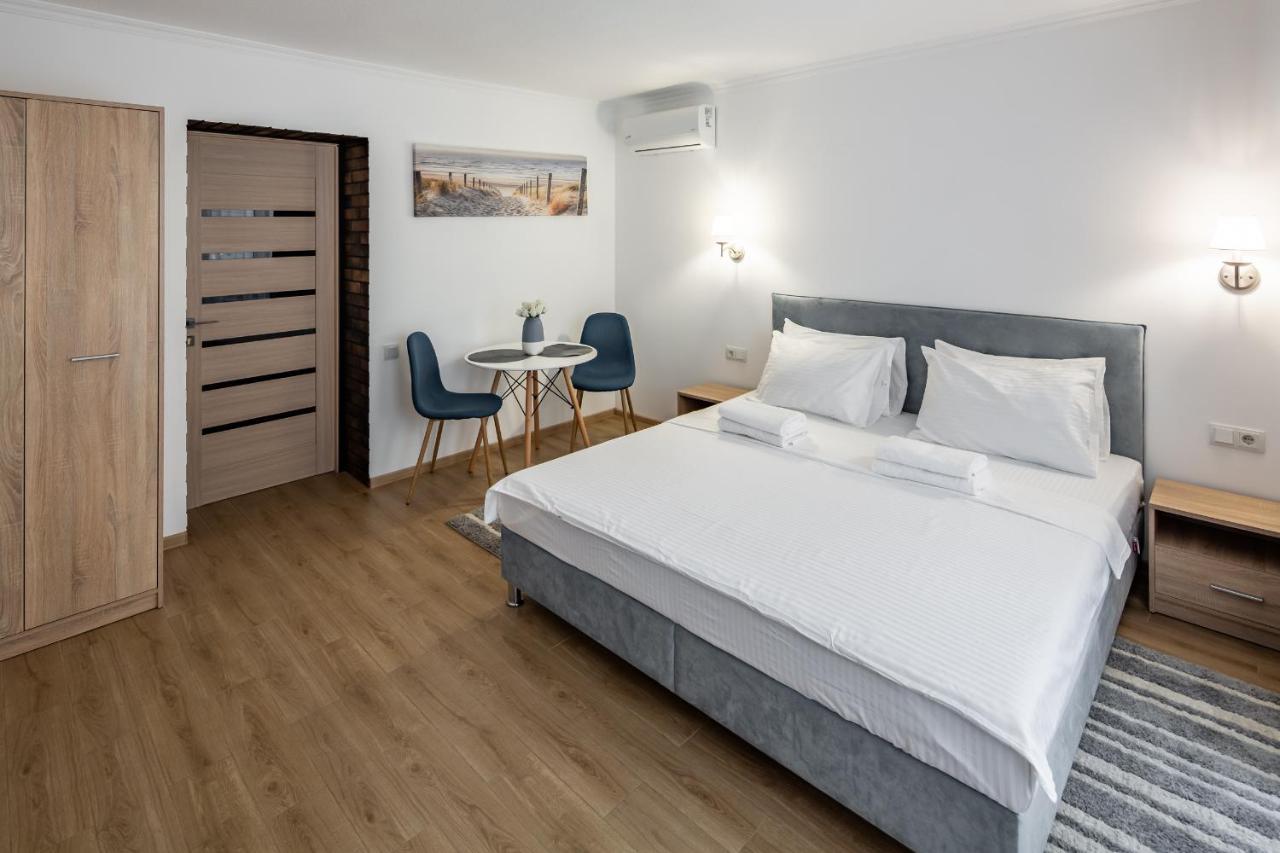 Alfa Apartments Staroevrejska 18 Lwów Zewnętrze zdjęcie